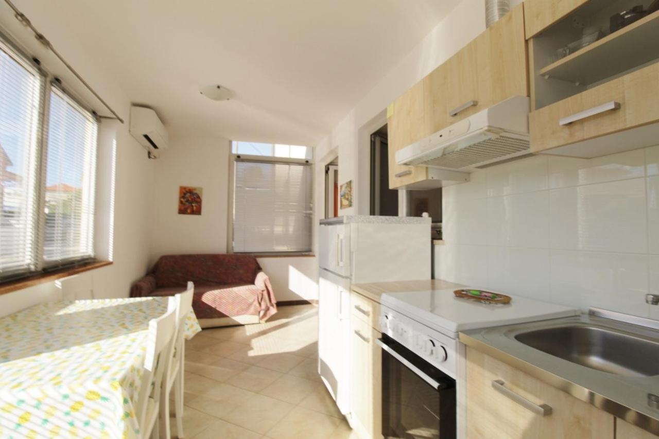 Apartments Zambratija With Sea View Exterior photo