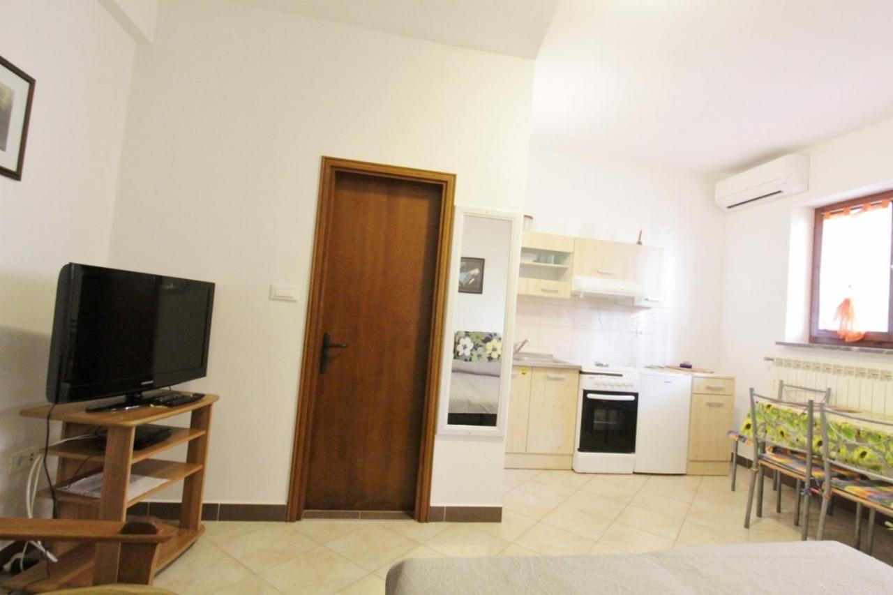 Apartments Zambratija With Sea View Exterior photo